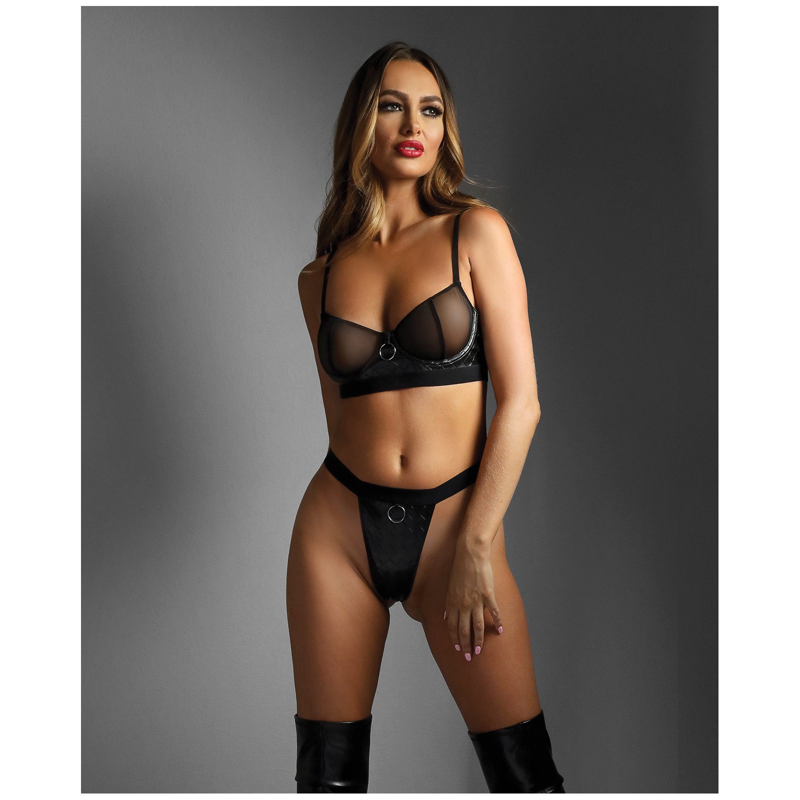 Sujetador con Aros Wetlook y Panty Crotchless Negro M/L Sujetador con Aros Wetlook y Panty Crotchless Negro M/L